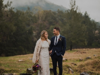 A misty winter wedding at Stonehurst Stonehurst Cedar Creek, Hunter Valley Country Wedding
